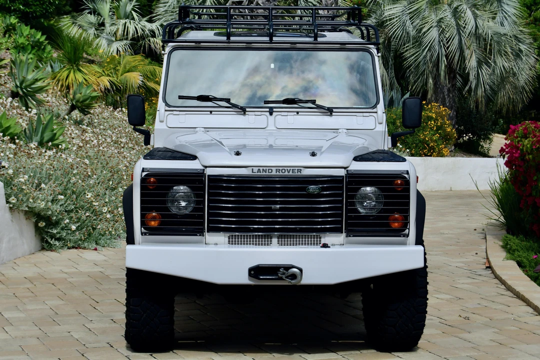 1997 Land Rover Defender 90 - Image 14 of 31
