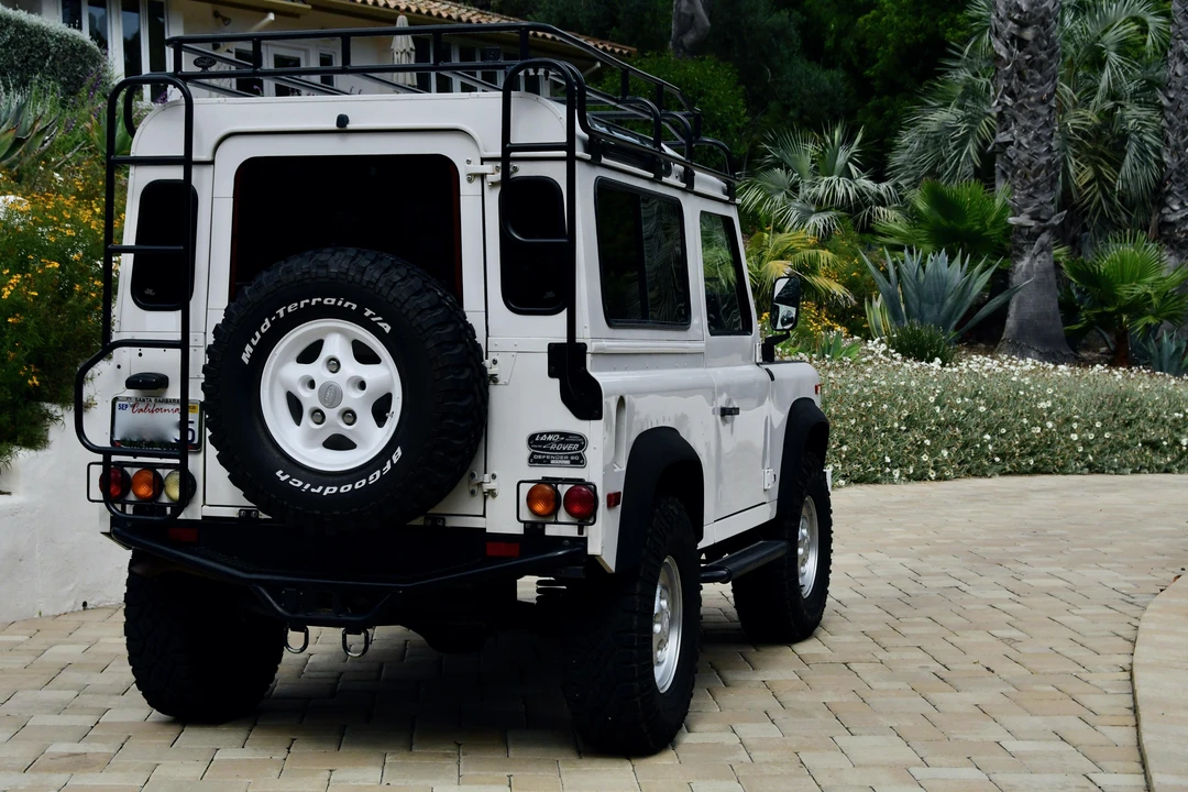 1997 Land Rover Defender 90 - Image 4 of 31