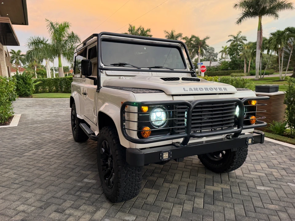 1997 Land Rover Defender 90 - Image 23 of 31