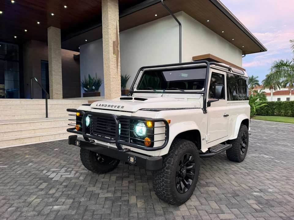 1997 Land Rover Defender 90 - Image 7 of 31