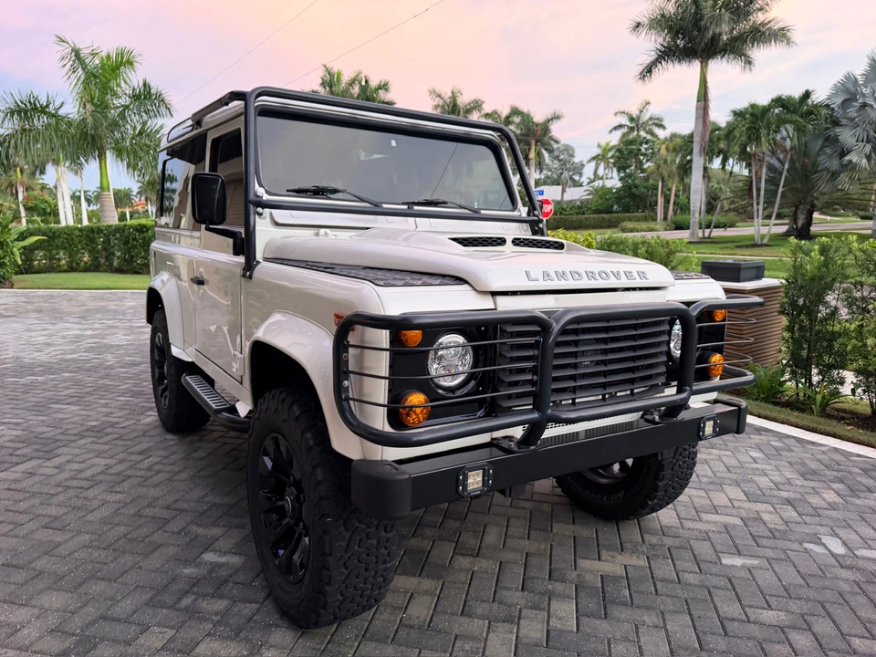 1997 Land Rover Defender 90 - Image 19 of 31