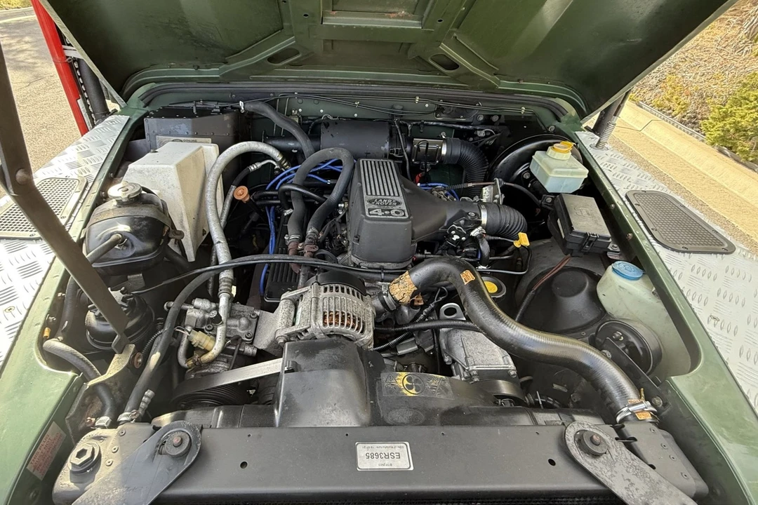 1997 Land Rover Defender 90 - Image 7 of 8