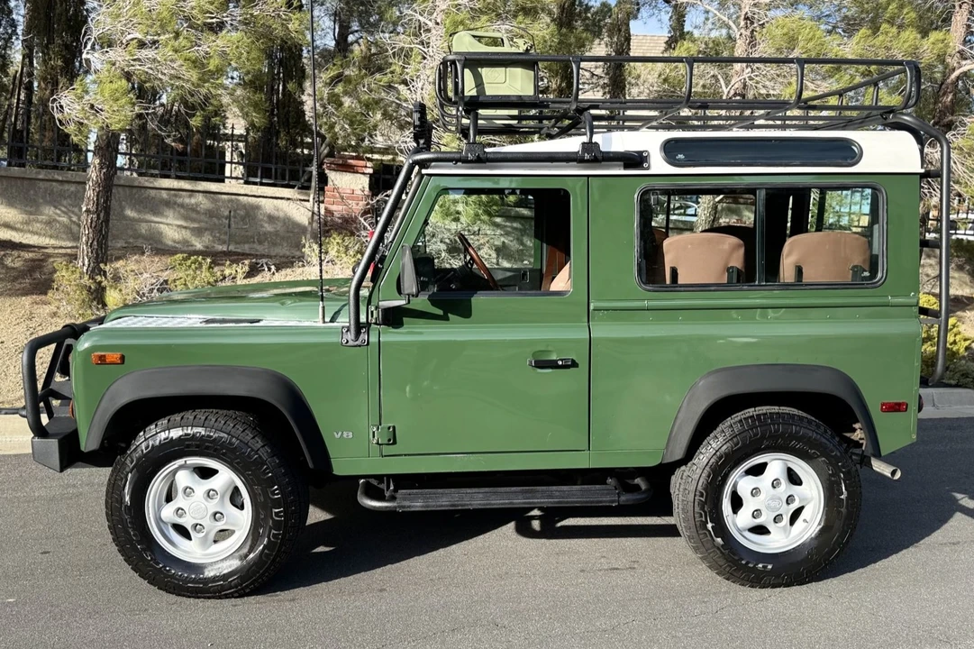 1997 Land Rover Defender 90 - Image 4 of 8