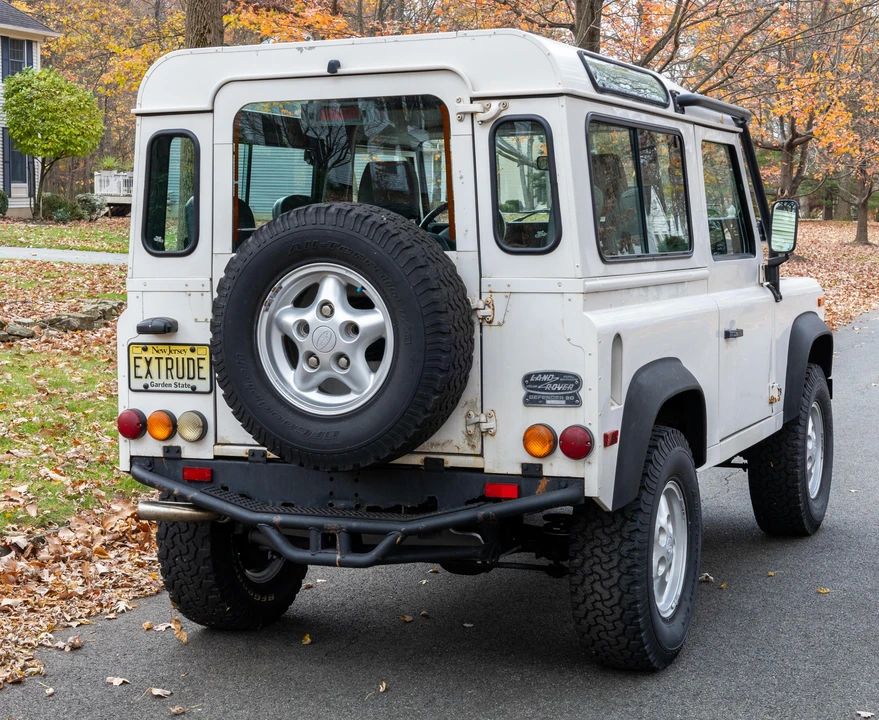 1997 Land Rover Defender 90 - Image 11 of 31