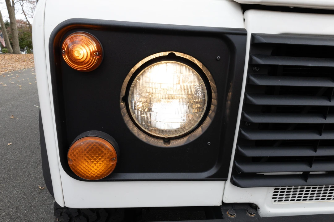 1997 Land Rover Defender 90 - Image 19 of 31