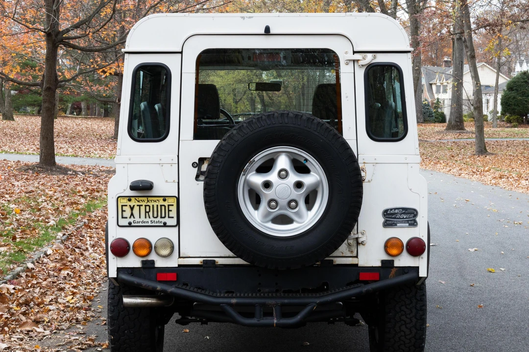 1997 Land Rover Defender 90 - Image 5 of 31
