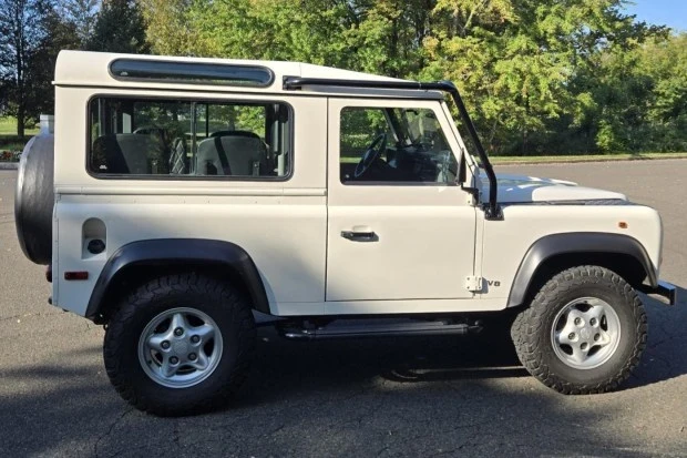 1997 Land Rover Defender 90 - Image 3 of 7