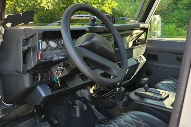 1997 Land Rover Defender 90 - Image 5 of 7