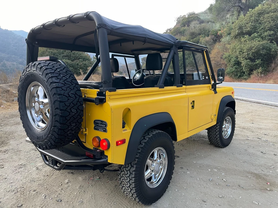 1997 Land Rover Defender 90 - Image 19 of 31