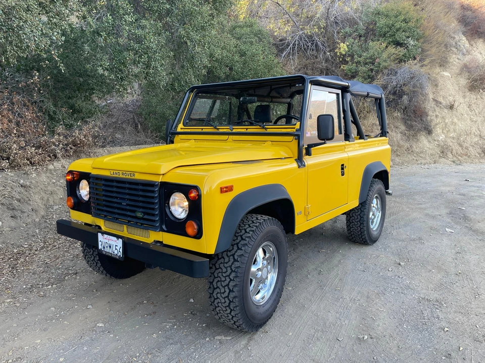 1997 Land Rover Defender 90 - Image 10 of 31