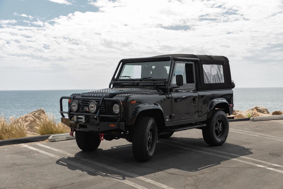 1997 Land Rover Defender 90 - Image 8 of 31
