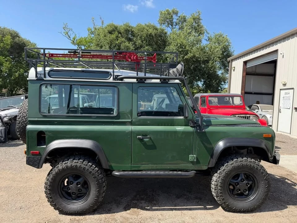 1997 Land Rover Defender 90 - Image 5 of 20