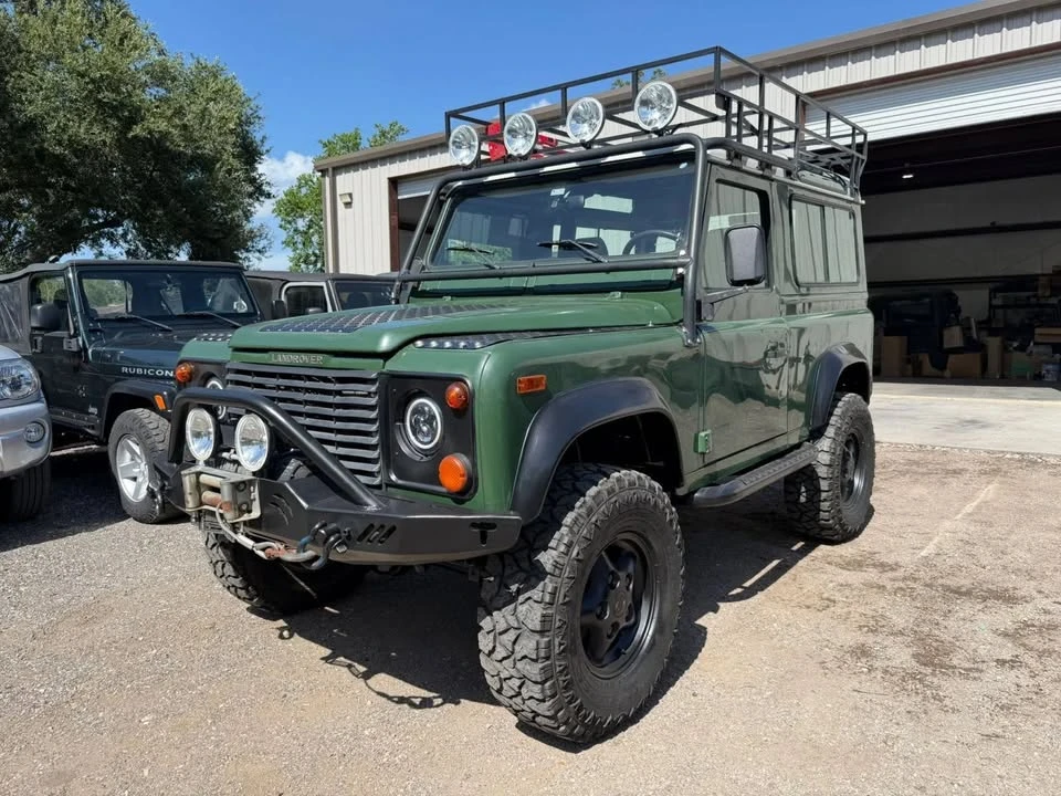 1997 Land Rover Defender 90 - Image 8 of 20