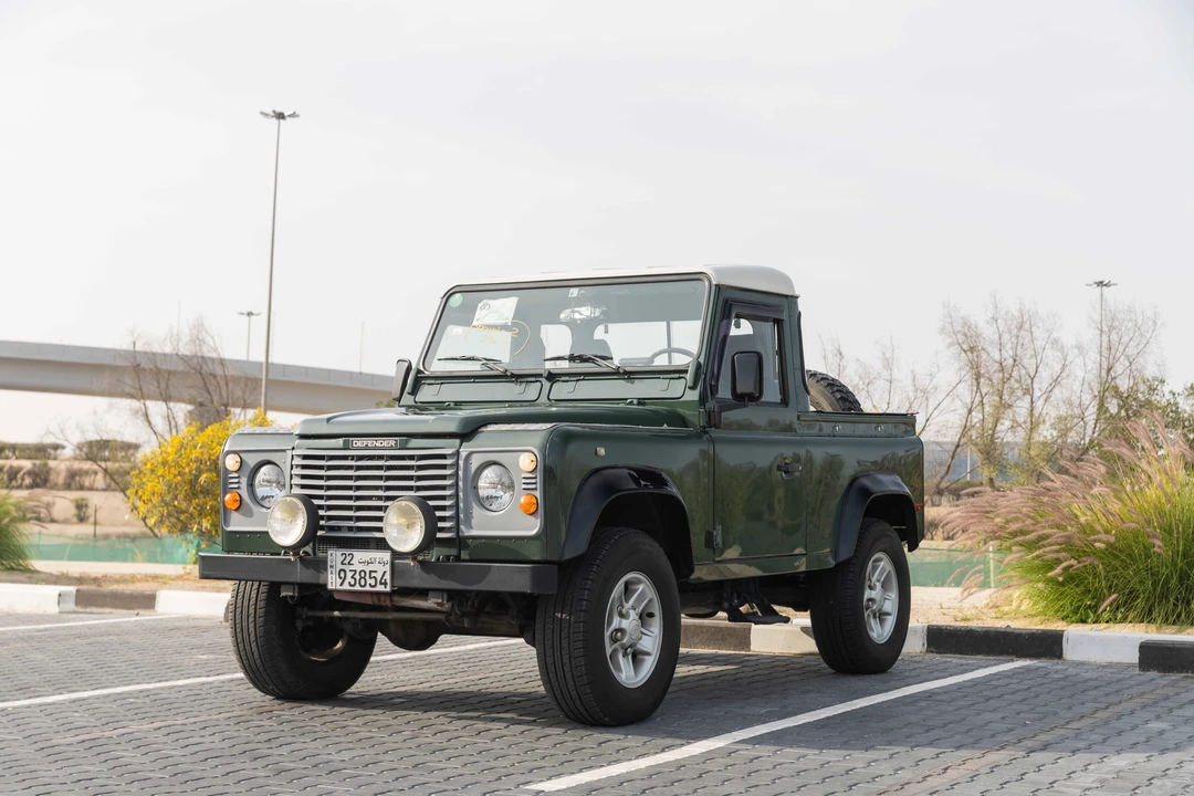 1997 Land Rover Defender 90 - Image 3 of 31