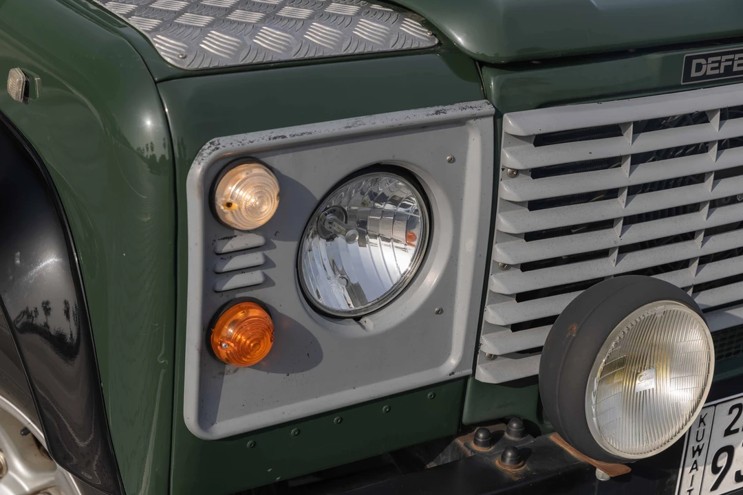 1997 Land Rover Defender 90 - Image 16 of 31