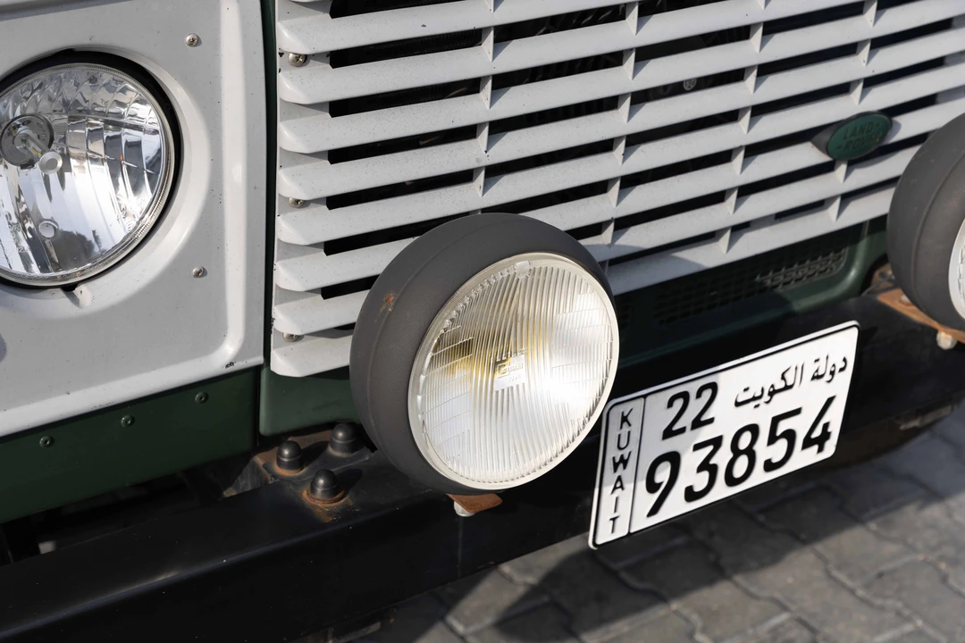 1997 Land Rover Defender 90 - Image 17 of 31