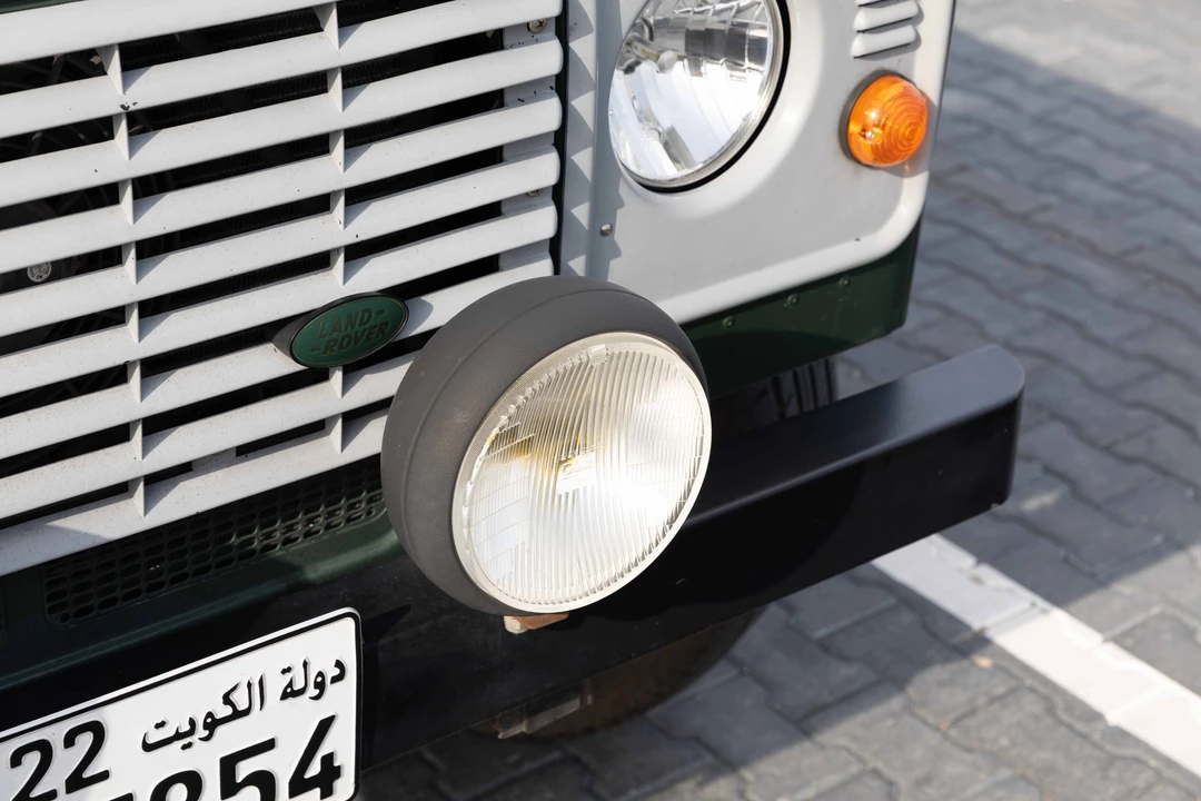 1997 Land Rover Defender 90 - Image 18 of 31