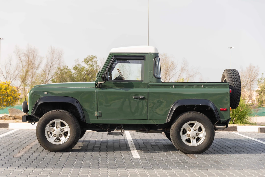 1997 Land Rover Defender 90 - Image 4 of 31