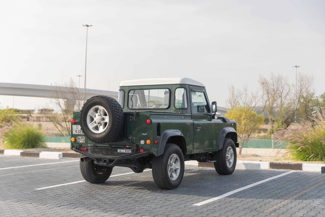 1997 Land Rover Defender 90 - Image 7 of 31