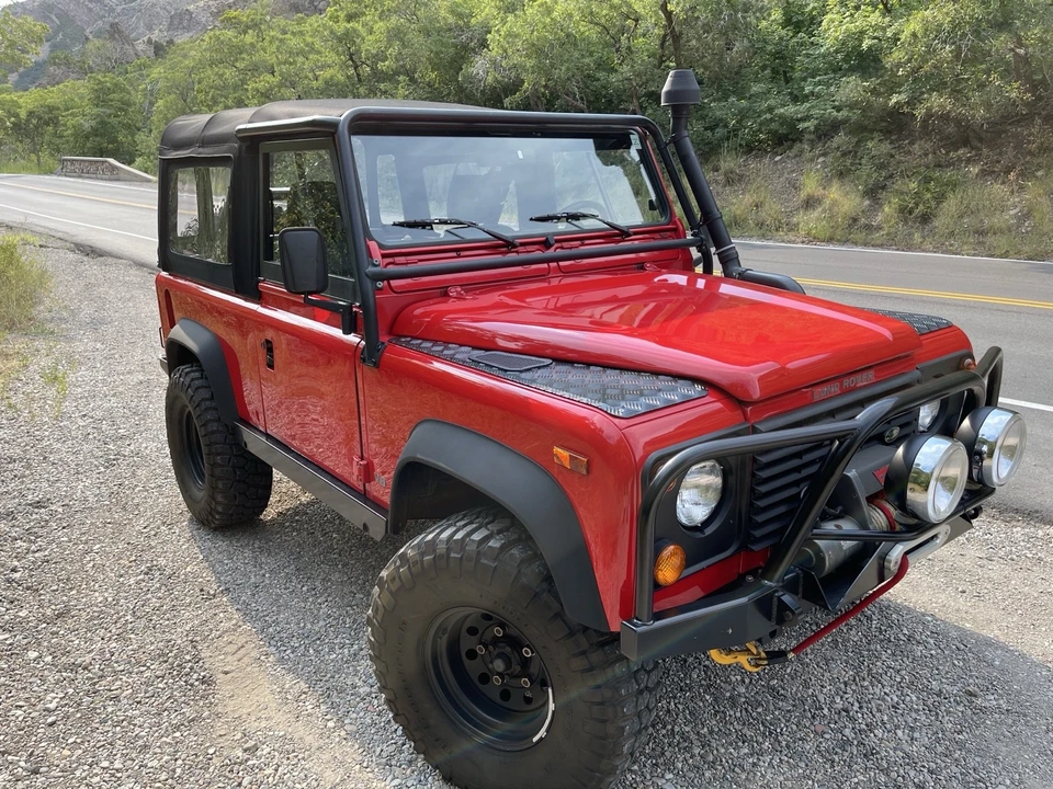 1997 Land Rover Defender 90 - Image 2 of 21
