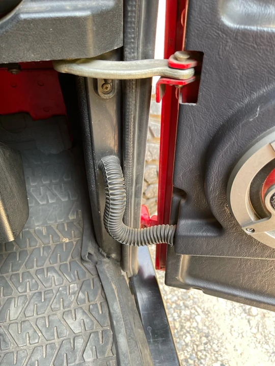 1997 Land Rover Defender 90 - Image 8 of 21
