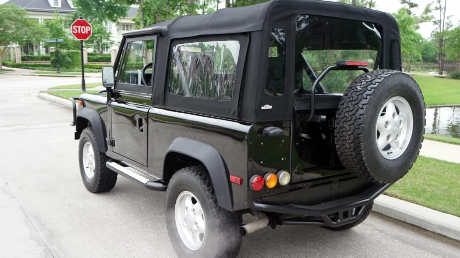 1997 Land Rover Defender 90 - Image 2 of 5