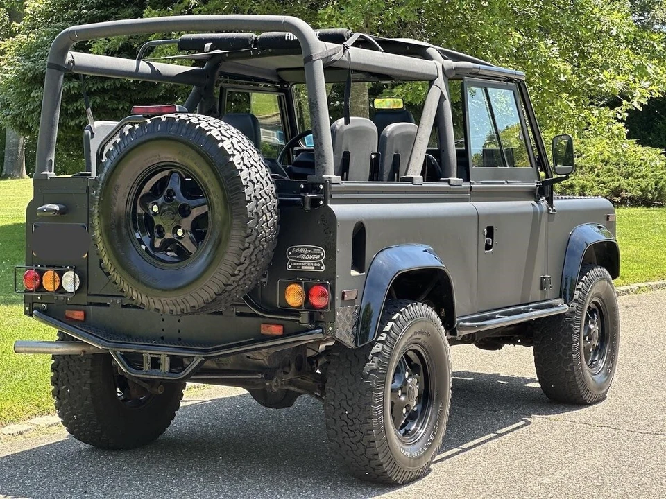 1997 Land Rover Defender 90 - Image 7 of 12