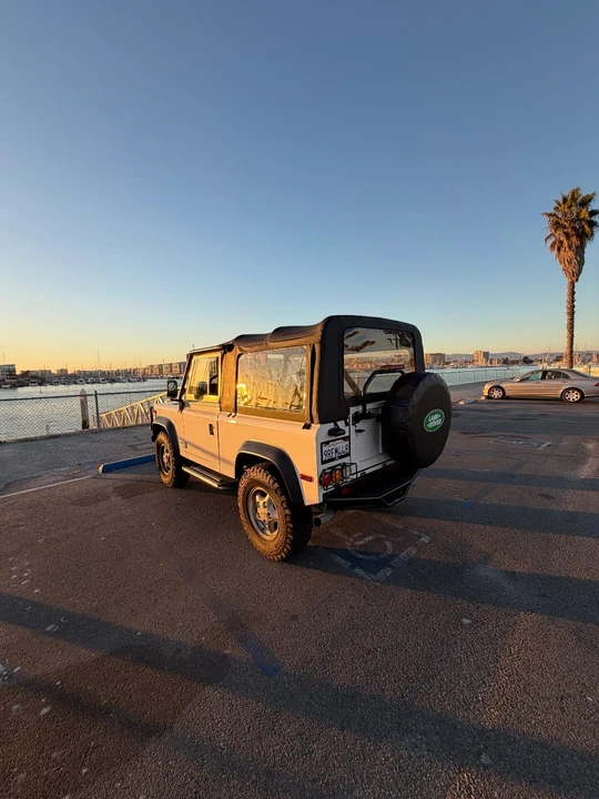 1997 Land Rover Defender 90 - Image 3 of 21