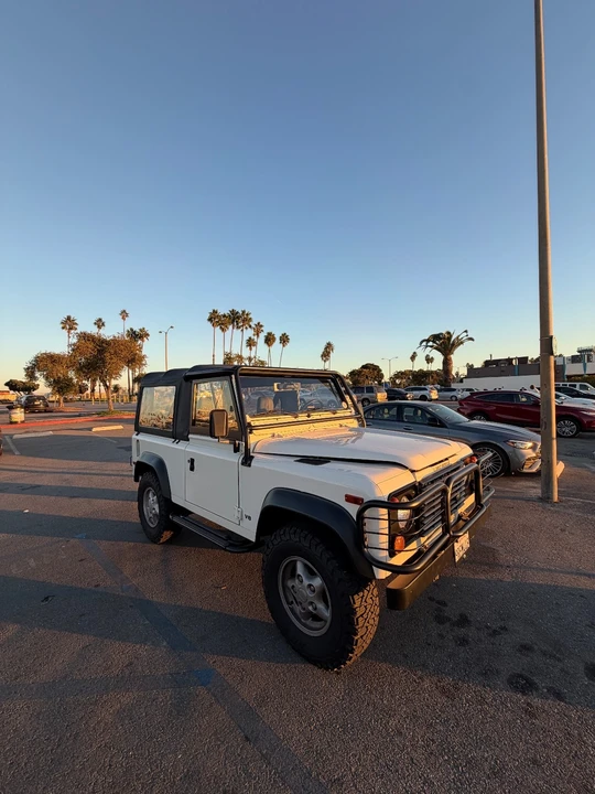 1997 Land Rover Defender 90 - Image 7 of 21