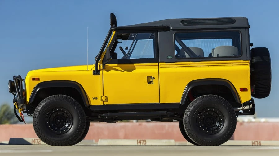 1997 Land Rover Defender 90 - Image 2 of 29