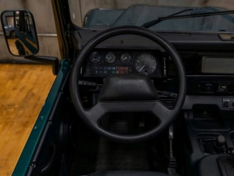 1997 Land Rover Defender 90 - Image 13 of 17