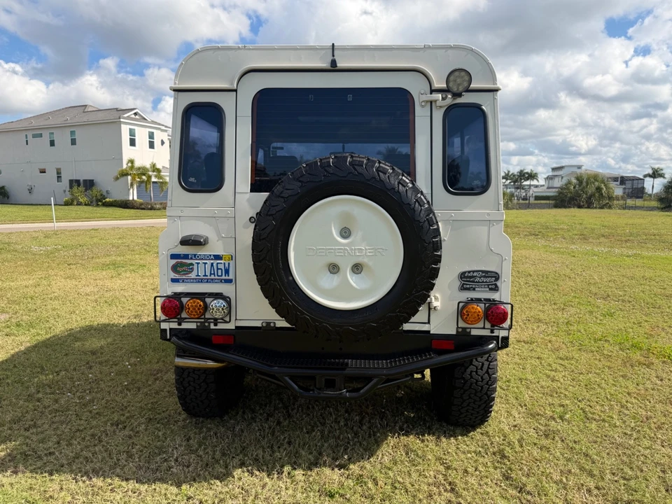 1997 Land Rover Defender 90 - Image 3 of 21