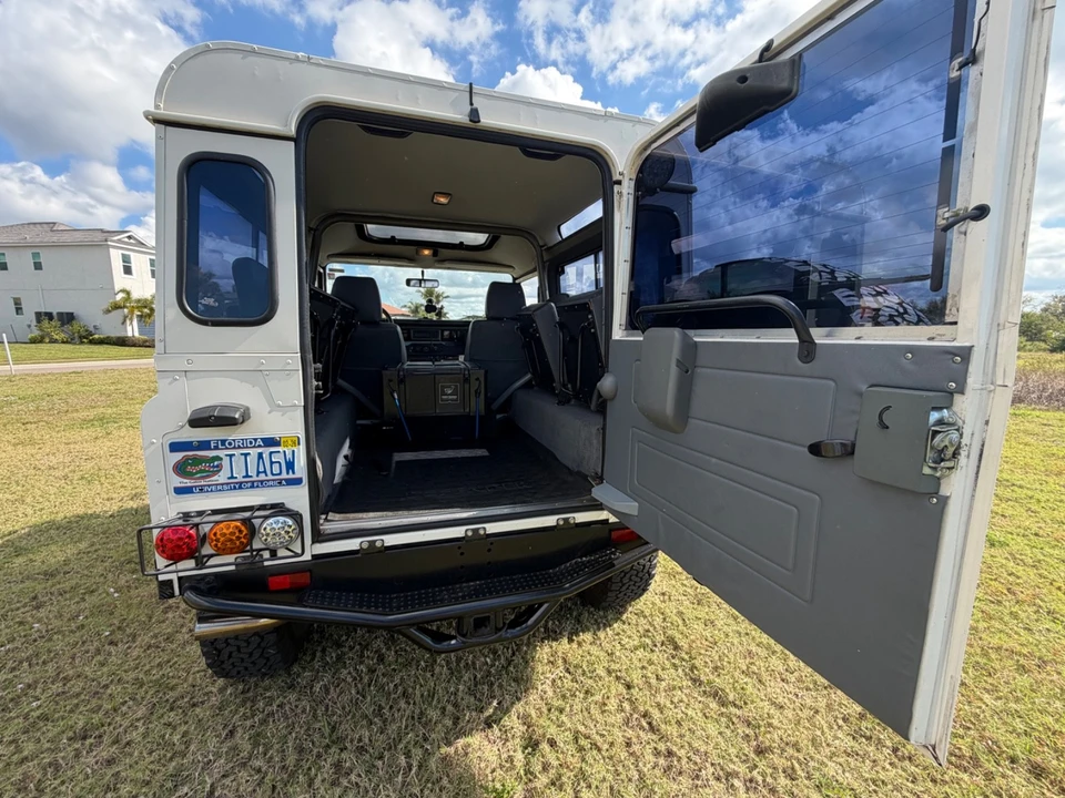 1997 Land Rover Defender 90 - Image 14 of 21