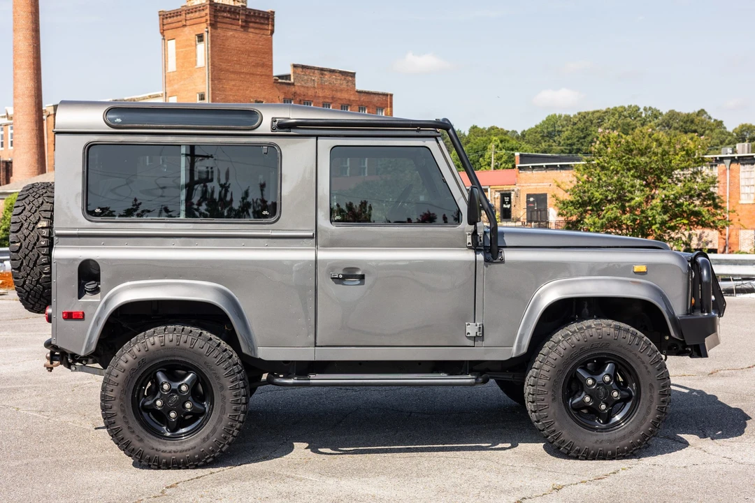 1997 Land Rover Defender 90 - Image 4 of 31
