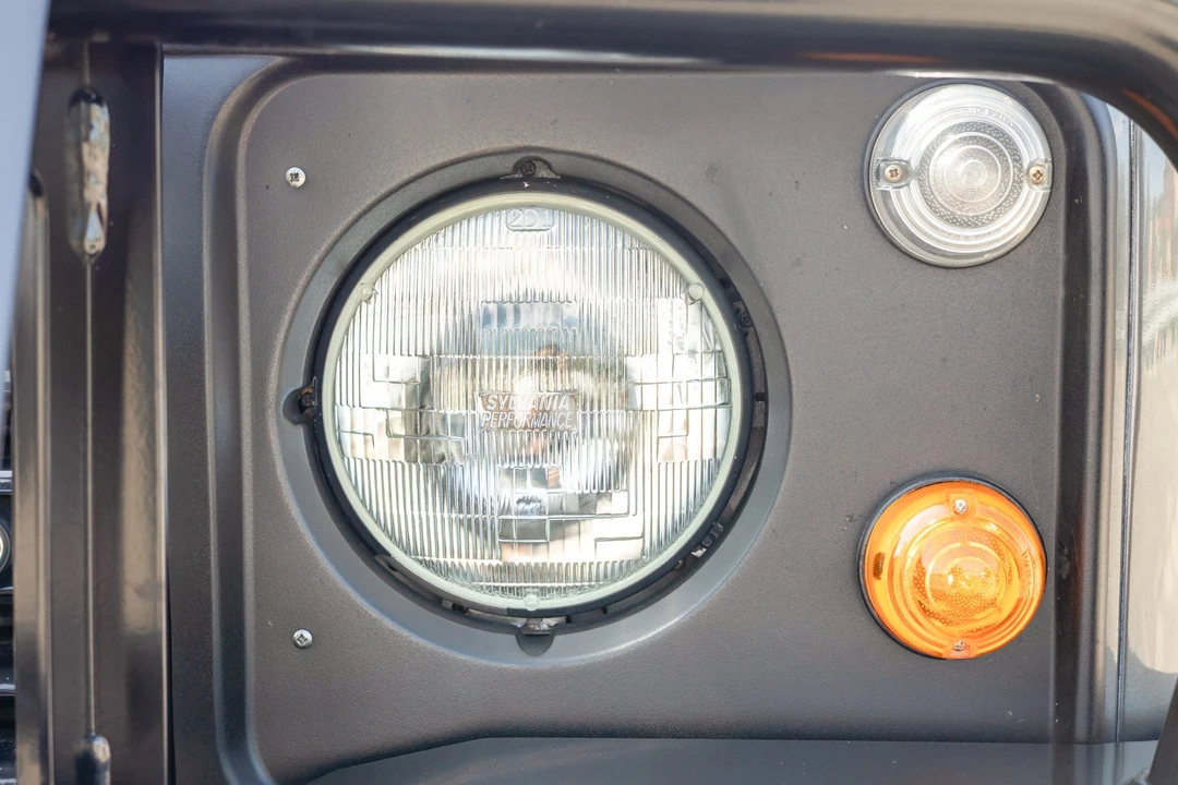 1997 Land Rover Defender 90 - Image 14 of 31