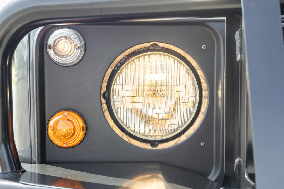 1997 Land Rover Defender 90 - Image 11 of 31