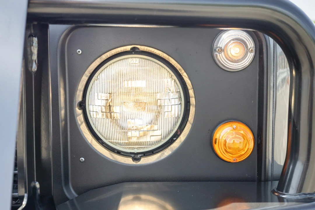 1997 Land Rover Defender 90 - Image 13 of 31
