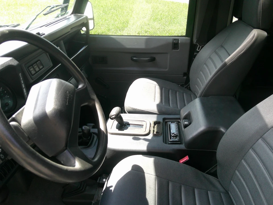 1997 Land Rover Defender 90 - Image 12 of 31