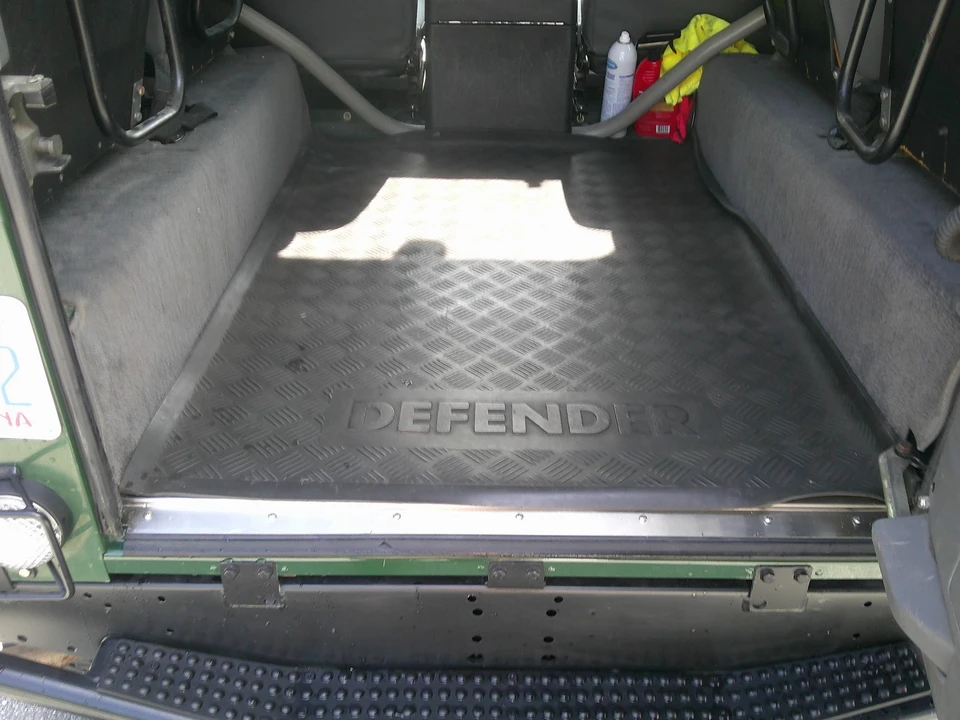 1997 Land Rover Defender 90 - Image 15 of 31