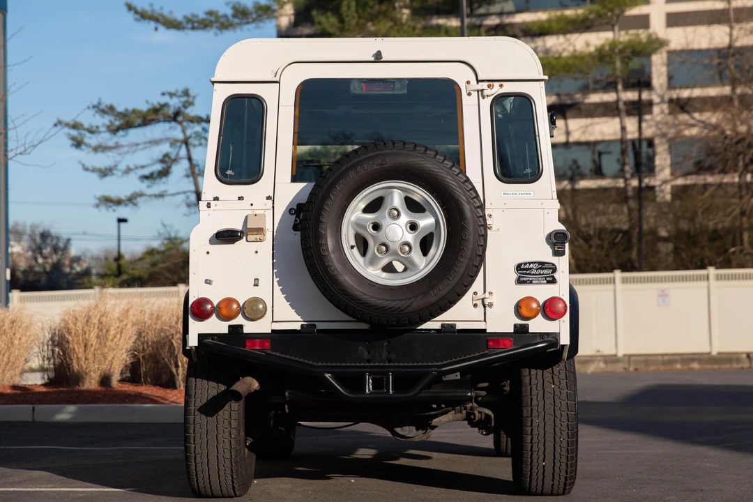 1997 Land Rover Defender 90 - Image 5 of 31