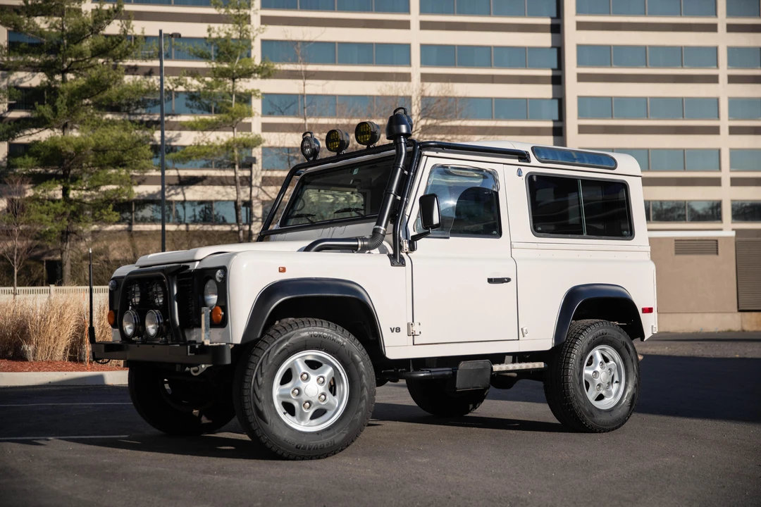 1997 Land Rover Defender 90 - Image 11 of 31