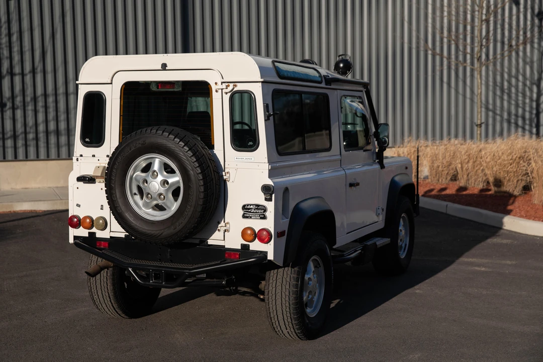 1997 Land Rover Defender 90 - Image 17 of 31