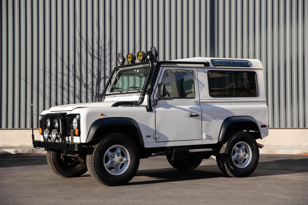 1997 Land Rover Defender 90 - Image 9 of 31