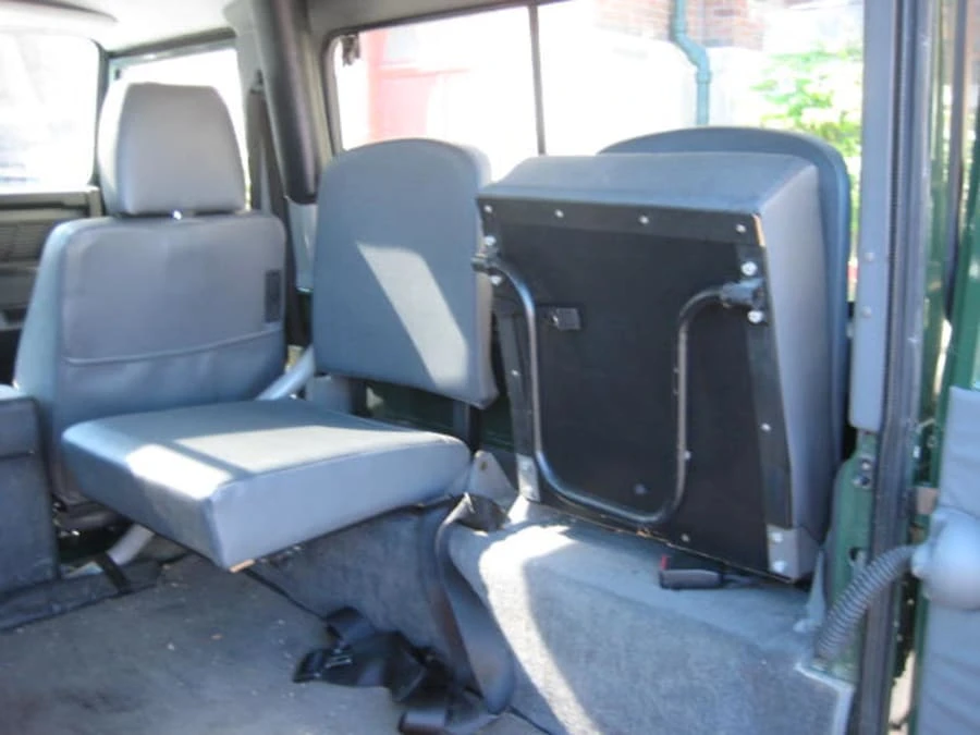 1997 Land Rover Defender 90 - Image 5 of 8