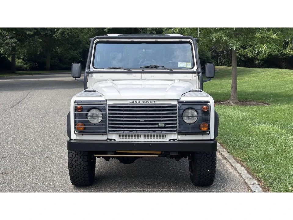 1997 Land Rover Defender 90 - Image 3 of 31