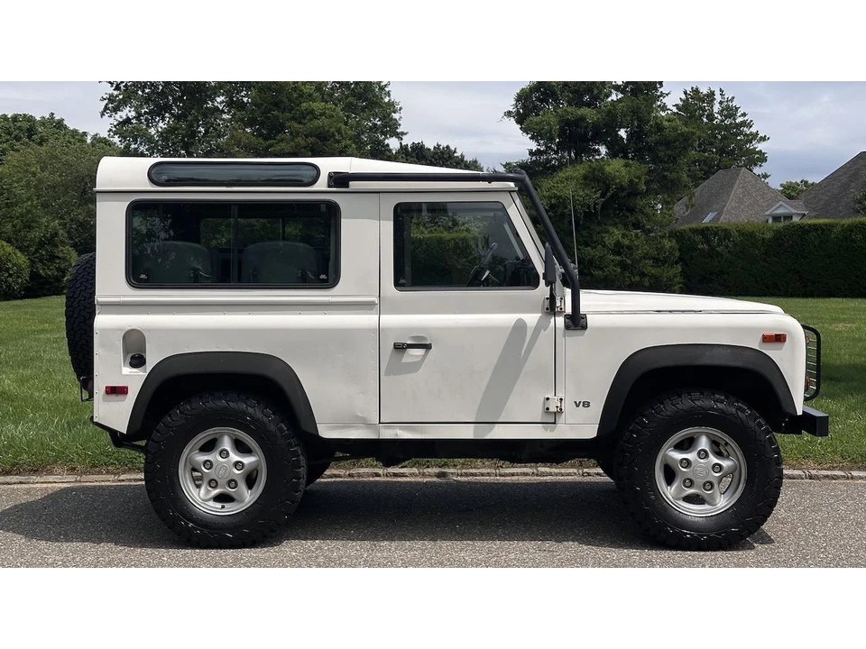 1997 Land Rover Defender 90 - Image 7 of 31