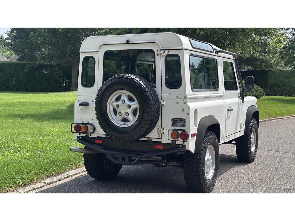1997 Land Rover Defender 90 - Image 11 of 31