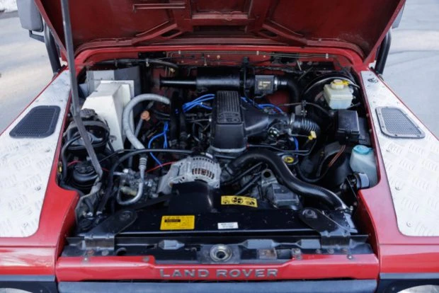 1997 Land Rover Defender 90 - Image 6 of 8