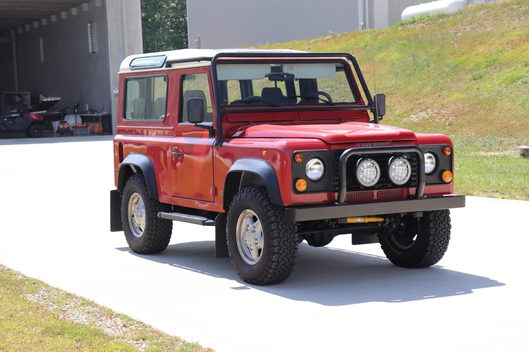 1997 Land Rover Defender 90 - Image 13 of 31