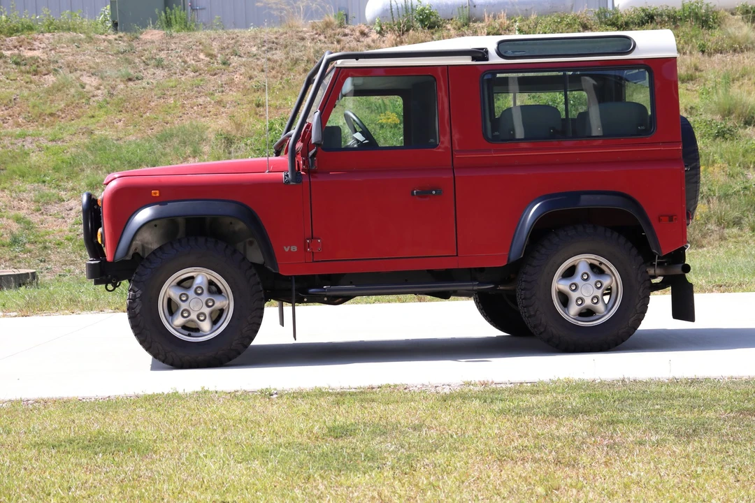 1997 Land Rover Defender 90 - Image 24 of 31